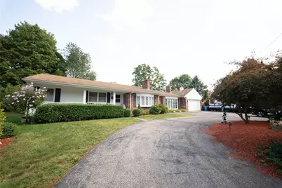 230 Oaklawn Avenue, Cranston, RI 02920 - Photo 33