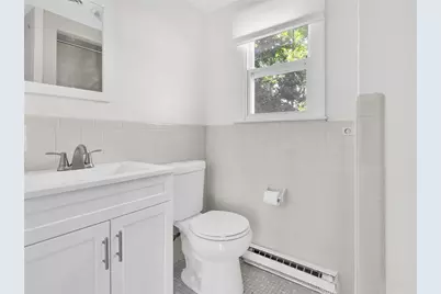 8 Gould Road, Cranston, RI 02921 - Photo 7