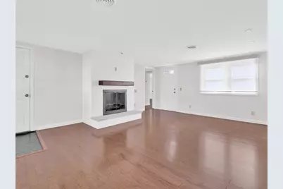 8 Gould Road, Cranston, RI 02921 - Photo 5