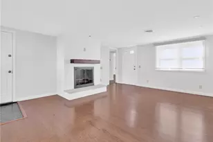 8 Gould Rd, Cranston, RI 02921 - Photo 5