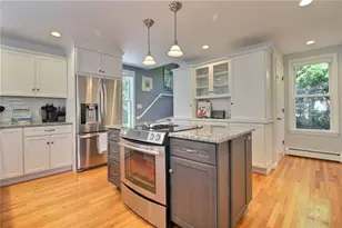 34 Clifford Dr, Westerly, RI 02891 - Photo 11