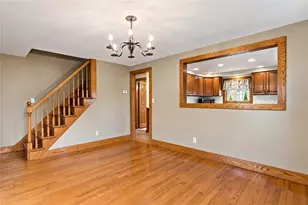 11 Pine Crest Dr, East Providence, RI 02915 - Photo 9