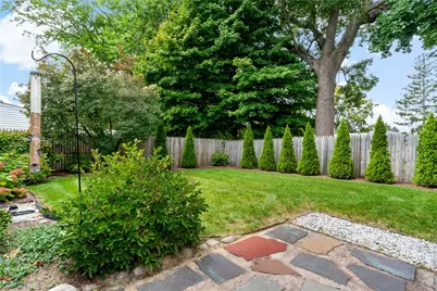 11 Pine Crest Drive, East Providence, RI 02915 - Photo 31