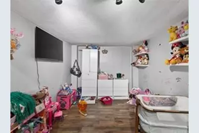 134 Sterry Street, Pawtucket, RI 02860 - Photo 11