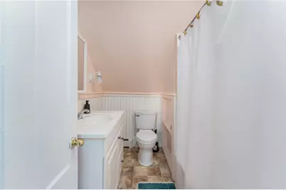 183 Wood Street #3, Bristol, RI 02809 - Photo 19