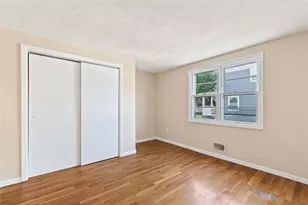 57 Drowne St, Cranston, RI 02905 - Photo 15