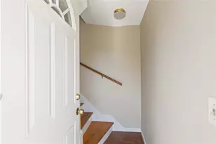57 Drowne St, Cranston, RI 02905 - Photo 17