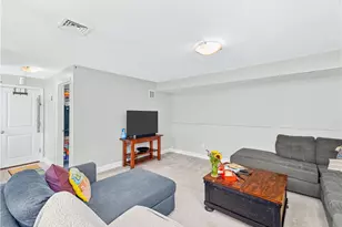 16 Liane Dr, Woonsocket, RI 02895 - Photo 23