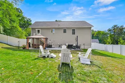 16 Liane Drive, Woonsocket, RI 02895 - Photo 27