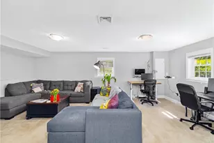 16 Liane Dr, Woonsocket, RI 02895 - Photo 23