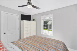 16 Liane Dr, Woonsocket, RI 02895 - Photo 11