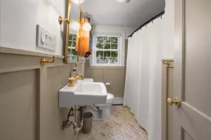 33 Betsy Williams Dr, Warwick, RI 02889 - Photo 15