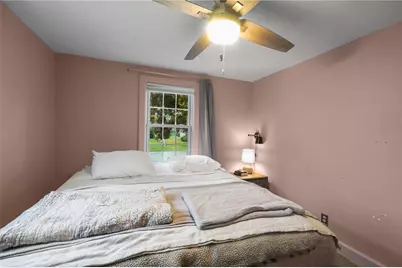 33 Betsy Williams Drive, Warwick, RI 02889 - Photo 13