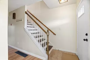 200 Heroux Blvd, Cumberland, RI 02864 - Photo 5
