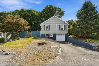 1040 Greenwich Avenue, Warwick, RI 02886 - Photo 25
