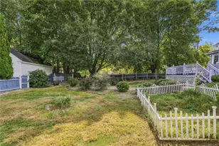 1040 Greenwich Ave, Warwick, RI 02886 - Photo 39