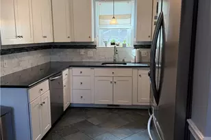 288 Chapmans Ave, Warwick, RI 02886 - Photo 7