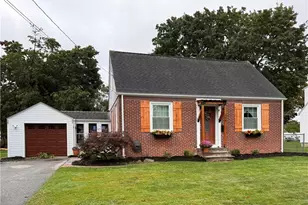 288 Chapmans Ave, Warwick, RI 02886 - Photo 1