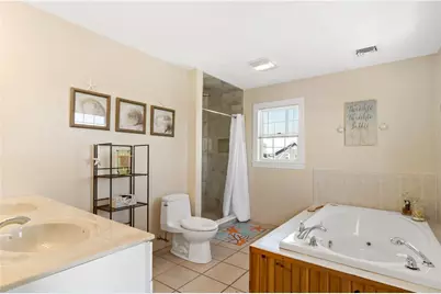 980 Matunuck Beach Road, South Kingstown, RI 02879 - Photo 21