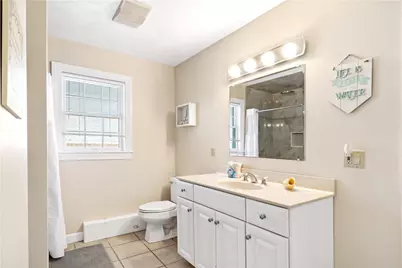 980 Matunuck Beach Road, South Kingstown, RI 02879 - Photo 17