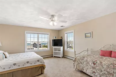 980 Matunuck Beach Road, South Kingstown, RI 02879 - Photo 27