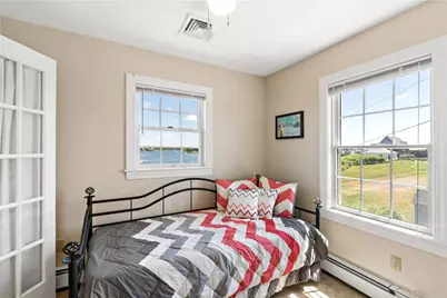980 Matunuck Beach Road, South Kingstown, RI 02879 - Photo 19