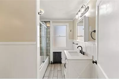 386 Norwood Avenue, Warwick, RI 02888 - Photo 17