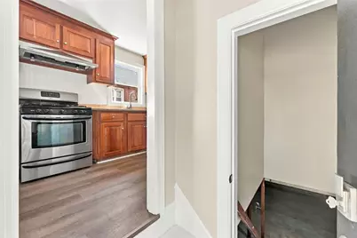 386 Norwood Avenue, Warwick, RI 02888 - Photo 3