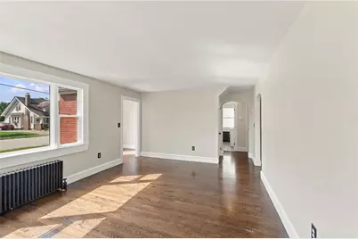 386 Norwood Avenue, Warwick, RI 02888 - Photo 7