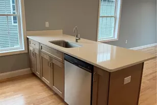 88 Coggeshall St, Providence, RI 02908 - Photo 13