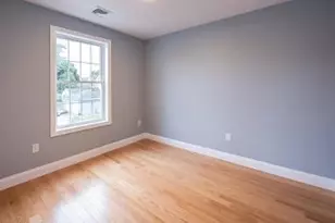 84 Coggeshall St, Providence, RI 02908 - Photo 25