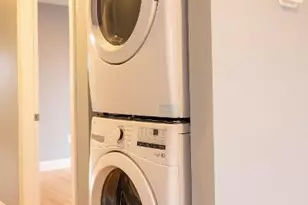 84 Coggeshall St, Providence, RI 02908 - Photo 37