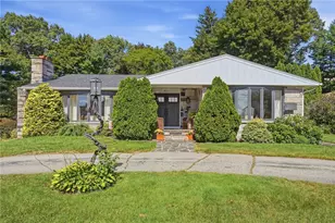 11 Rosewood Dr, North Providence, RI 02904 - Photo 1