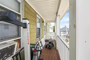 28 Knight St, Central Falls, RI 02863 - Photo 19