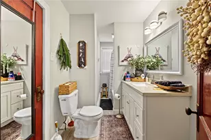 28 Knight St, Central Falls, RI 02863 - Photo 9