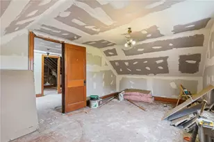 11 Grand View St, Providence, RI 02906 - Photo 21
