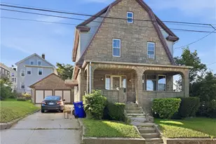 11 Grand View St, Providence, RI 02906 - Photo 1