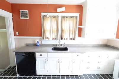 43 Admiral Kalbfus Road, Newport, RI 02840 - Photo 11