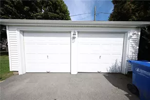43 Admiral Kalbfus Rd, Newport, RI 02840 - Photo 21