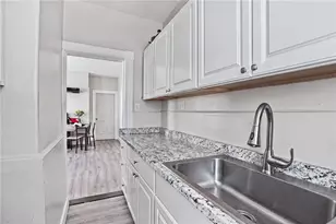 51 Hall St, Providence, RI 02904 - Photo 19