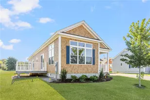 633 S Shore Village Blvd, South Kingstown, RI 02879 - Photo 3