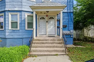 7 Williams St, Pawtucket, RI 02860 - Photo 3