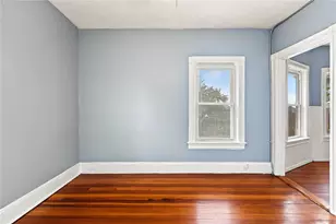 7 Williams St, Pawtucket, RI 02860 - Photo 11