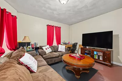 7 Williams Street, Pawtucket, RI 02860 - Photo 9