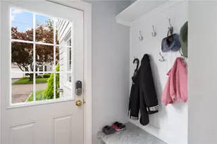 15 Elmsgate Wy, East Providence, RI 02916 - Photo 25