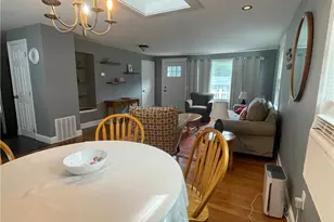 25 Waite Ct, North Kingstown, RI 02852 - Photo 5