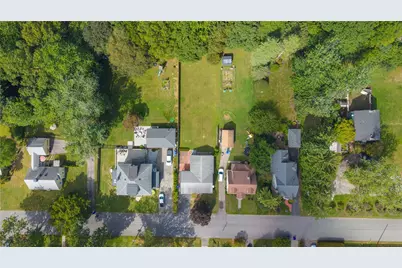 19 Beaumont Street, East Providence, RI 02916 - Photo 33