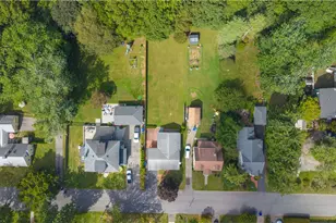 19 Beaumont St, East Providence, RI 02916 - Photo 33