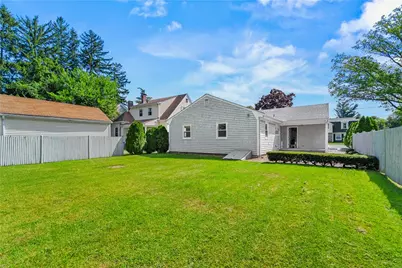 19 Beaumont Street, East Providence, RI 02916 - Photo 27