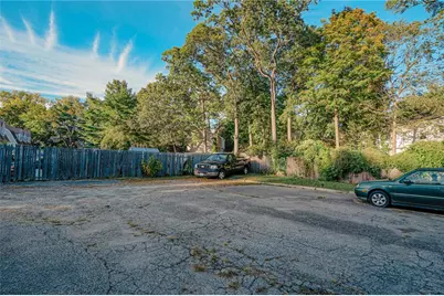 133 Roger Williams Avenue, East Providence, RI 02916 - Photo 7